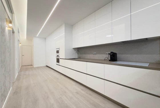 Reventa - Apartamento / piso - Torrevieja - Playa del Cura
