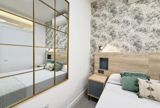 Reventa - Apartamento / piso - Torrevieja - Playa del Cura