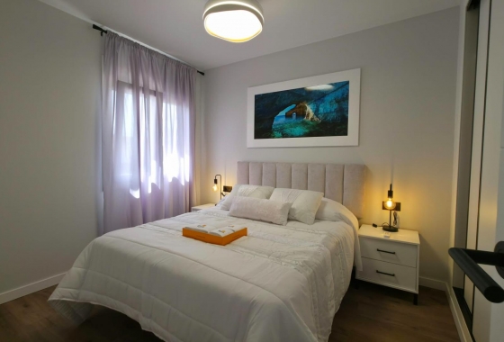 Herverkoop - Bungalow - Torrevieja - Zona Los Frutales