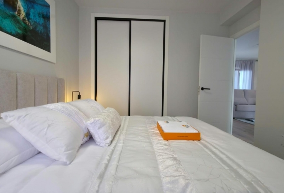 Herverkoop - Bungalow - Torrevieja - Zona Los Frutales