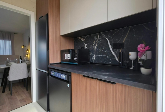 Herverkoop - Bungalow - Torrevieja - Zona Los Frutales