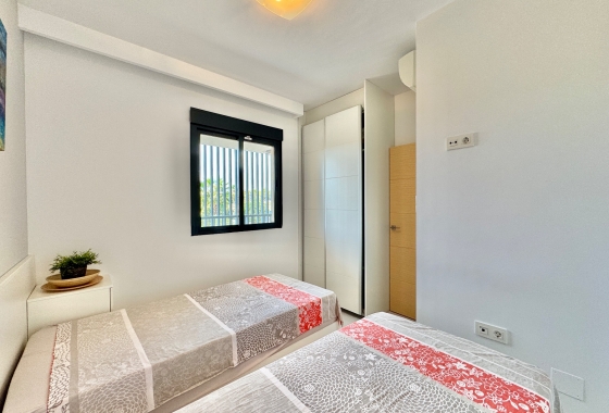 Herverkoop - Appartement / flat - Orihuela - Inland