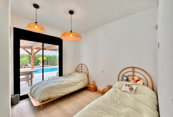 Herverkoop - Villa - Alicante - Costa Blanca