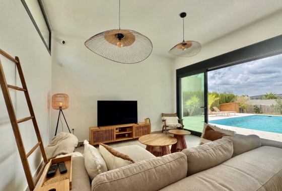 Herverkoop - Villa - Alicante - Costa Blanca