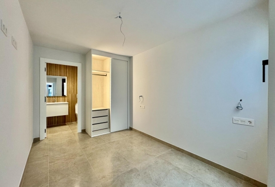 Herverkoop - Appartement / flat - Torrevieja - Habaneras