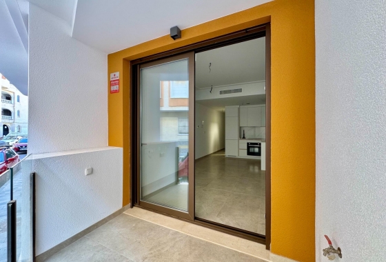 Herverkoop - Appartement / flat - Torrevieja - Habaneras