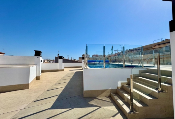 Herverkoop - Appartement / flat - Torrevieja - Habaneras