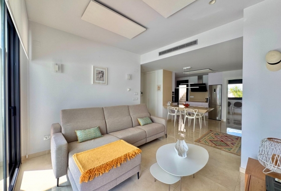 Herverkoop - Villa - San Miguel de Salinas - Bellavista