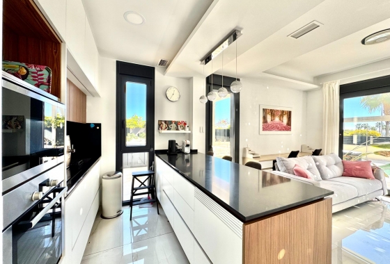 Herverkoop - Villa - Orihuela Costa - Lomas De Cabo Roig