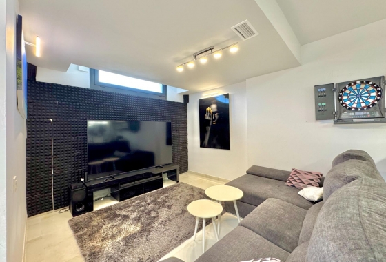 Herverkoop - Villa - Orihuela Costa - Lomas De Cabo Roig
