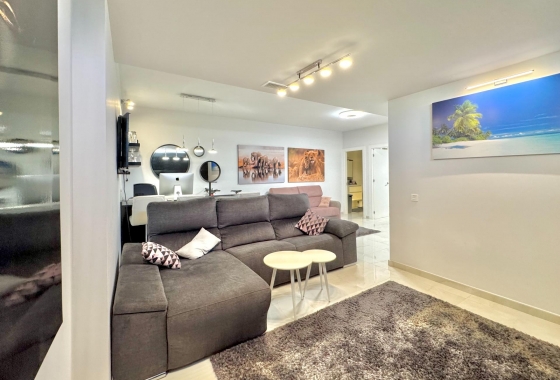 Herverkoop - Villa - Orihuela Costa - Lomas De Cabo Roig