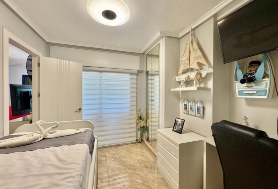 Herverkoop - Appartement / flat - Torrevieja - Torre La Mata
