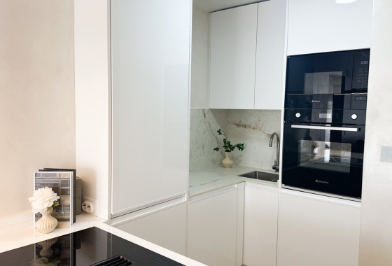 Herverkoop - Appartement / flat - Torrevieja - Costa Blanca