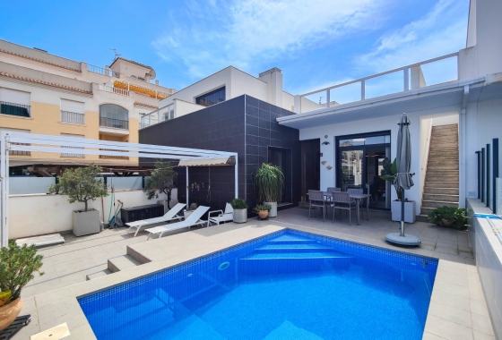 Herverkoop - Villa - Formentera del Segura - Costa Blanca