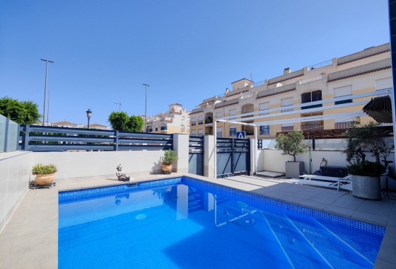 Herverkoop - Villa - Formentera del Segura - Costa Blanca