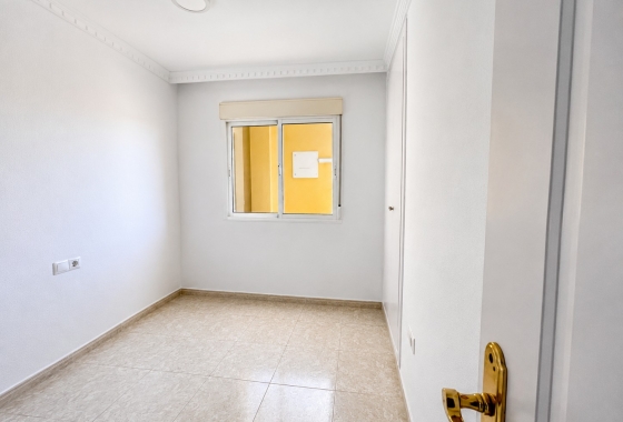 Herverkoop - Appartement / flat - Algorfa - Inland