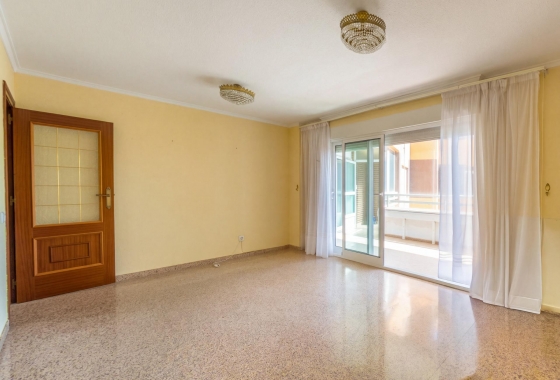 Herverkoop - Appartement / flat - Torrevieja - La Mata Pueblo