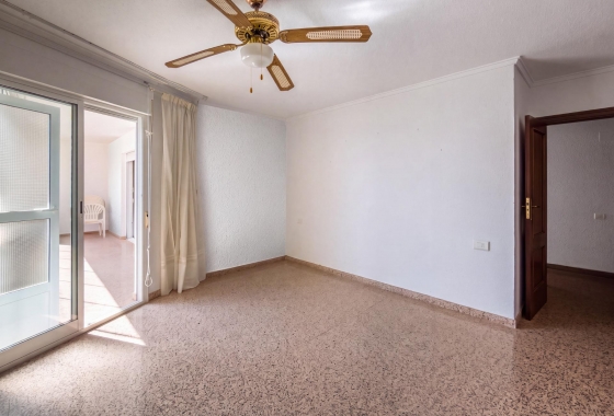 Herverkoop - Appartement / flat - Torrevieja - La Mata Pueblo