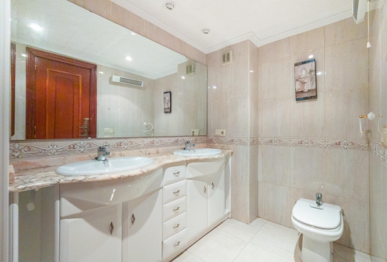 Herverkoop - Appartement / flat - Torrevieja - La Mata Pueblo