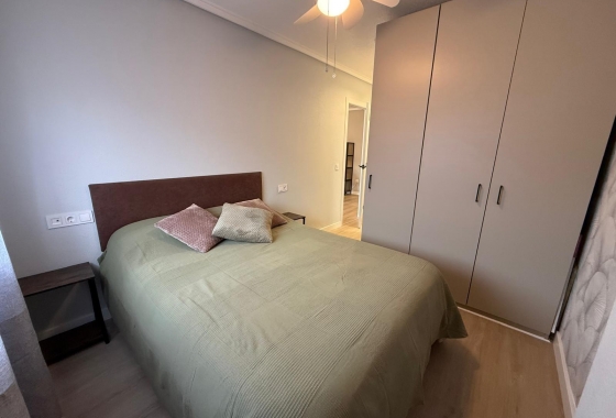 Wiederverkauf - Wohnung - Torrevieja - Playa del Cura