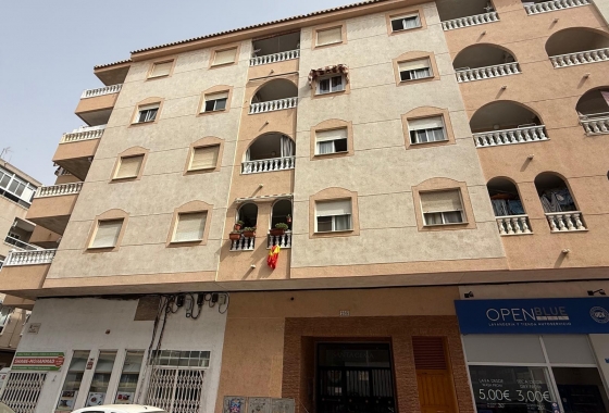Wiederverkauf - Wohnung - Torrevieja - Playa del Cura
