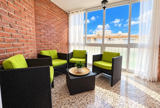 Herverkoop - Appartement / flat - Torrevieja - Acequion