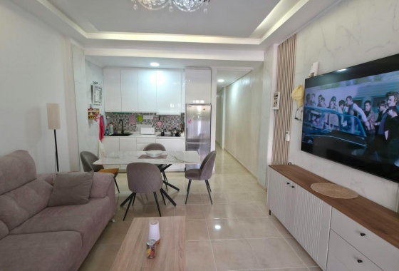 Herverkoop - Appartement / flat - Torrevieja - Nueva Torrevieja
