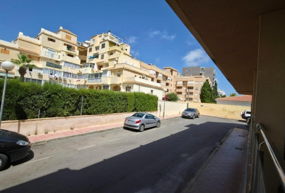 Herverkoop - Appartement / flat - Torrevieja - Nueva Torrevieja
