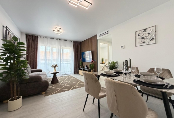 Herverkoop - Appartement / flat - Torrevieja - Playa del Cura