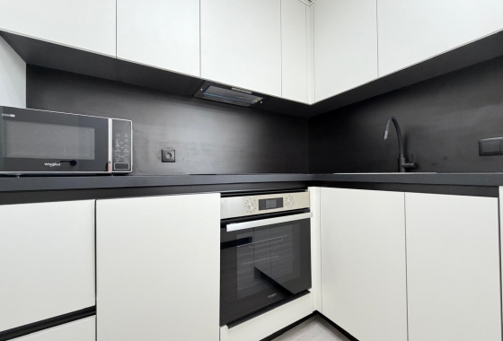 Herverkoop - Appartement / flat - Torrevieja - Playa del Cura