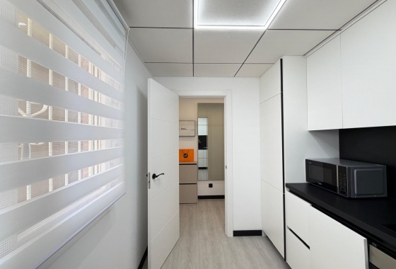 Herverkoop - Appartement / flat - Torrevieja - Playa del Cura