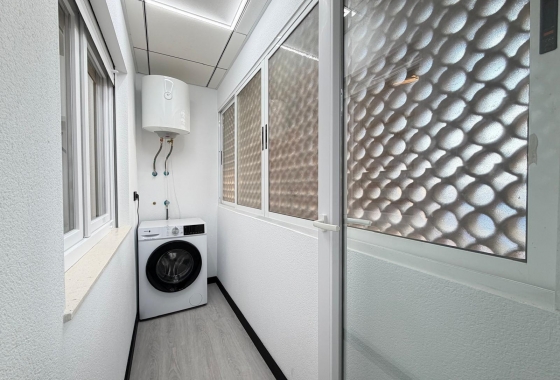 Herverkoop - Appartement / flat - Torrevieja - Playa del Cura