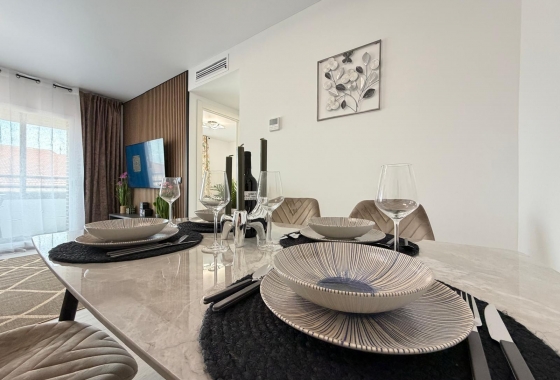 Herverkoop - Appartement / flat - Torrevieja - Playa del Cura
