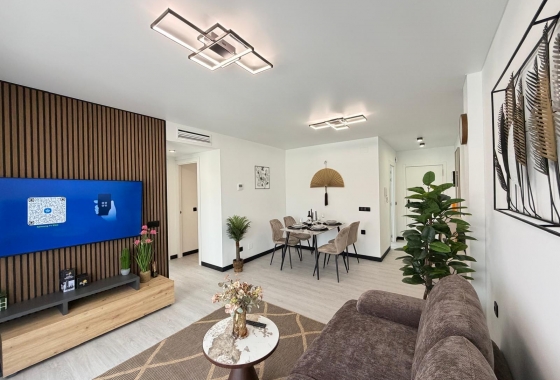 Herverkoop - Appartement / flat - Torrevieja - Playa del Cura