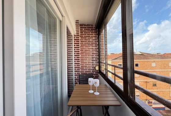 Herverkoop - Appartement / flat - Torrevieja - Playa del Cura