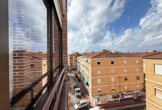 Herverkoop - Appartement / flat - Torrevieja - Playa del Cura
