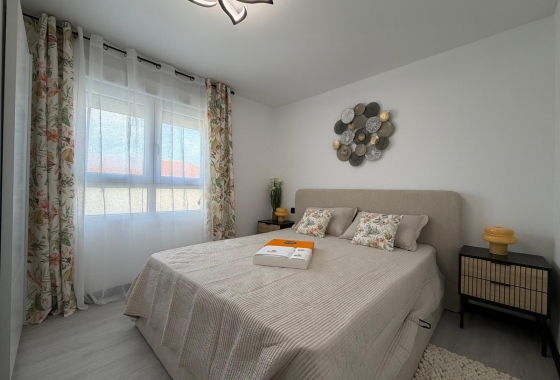 Herverkoop - Appartement / flat - Torrevieja - Playa del Cura