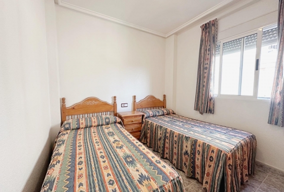 Herverkoop - Appartement / flat - Torrevieja - Playa del Cura
