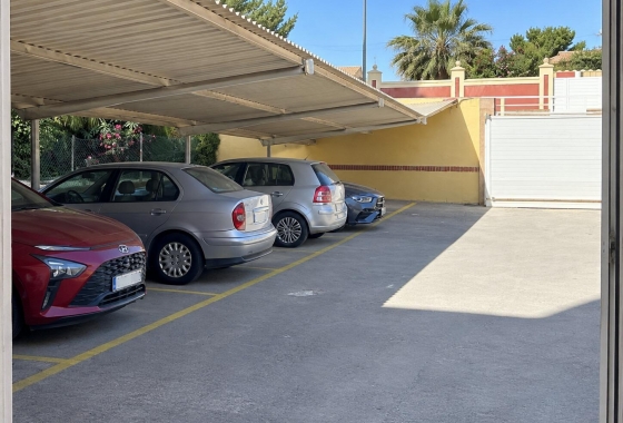 Herverkoop - Appartement / flat - Torrevieja - Playa del Cura