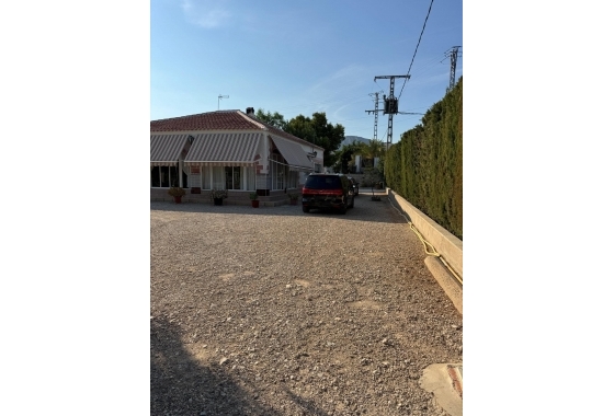 Herverkoop - Villa - Albatera - Partida Lomas