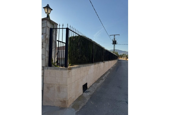 Herverkoop - Villa - Albatera - Partida Lomas