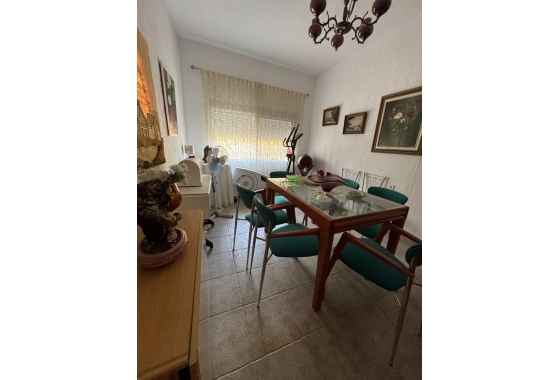 Herverkoop - Villa - Albatera - Partida Lomas