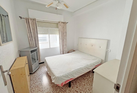 Herverkoop - Appartement / flat - Guardamar del Segura - Centro