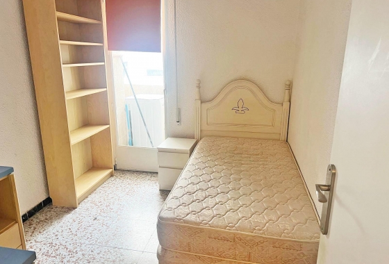 Herverkoop - Appartement / flat - Guardamar del Segura - Centro