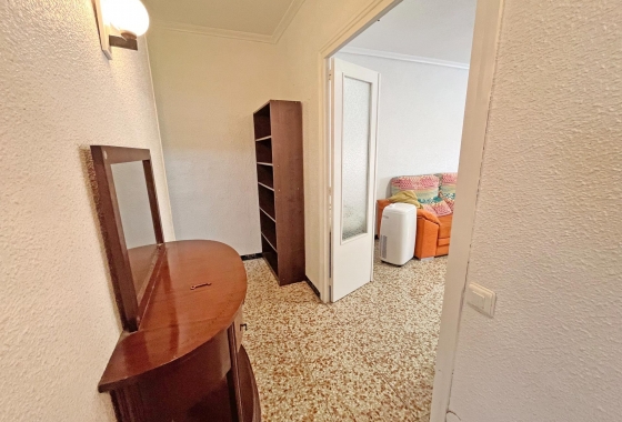 Herverkoop - Appartement / flat - Guardamar del Segura - Centro