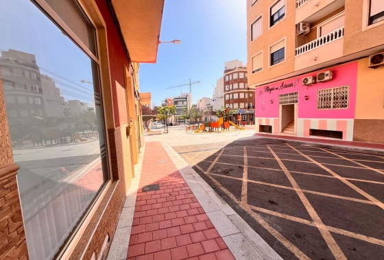 Herverkoop - Appartement / flat - Guardamar del Segura - Centro