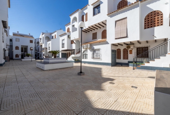 Herverkoop - Appartement / flat - Torrevieja - El Acequión - Los Náufragos