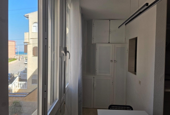 Herverkoop - Appartement / flat - Torrevieja - La Mata Pueblo