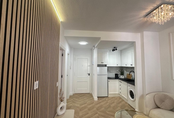 Herverkoop - Appartement / flat - Torrevieja - Centro