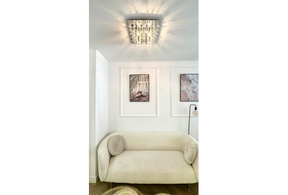 Herverkoop - Appartement / flat - Torrevieja - Centro